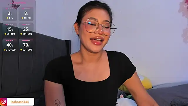 leaahcashh webcam