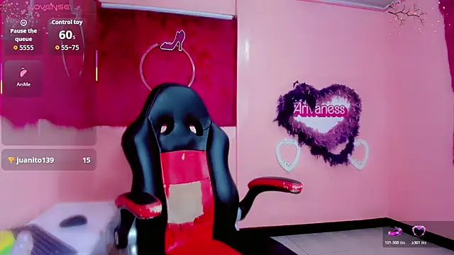 Karlaa_Hernandez_ webcam