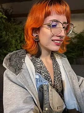 Alice_Hecatee webcam