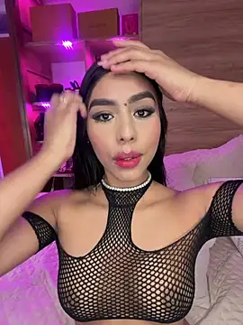 Rossie_Blooms live sex cam