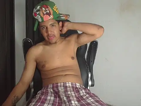 simonchacalxl webcam