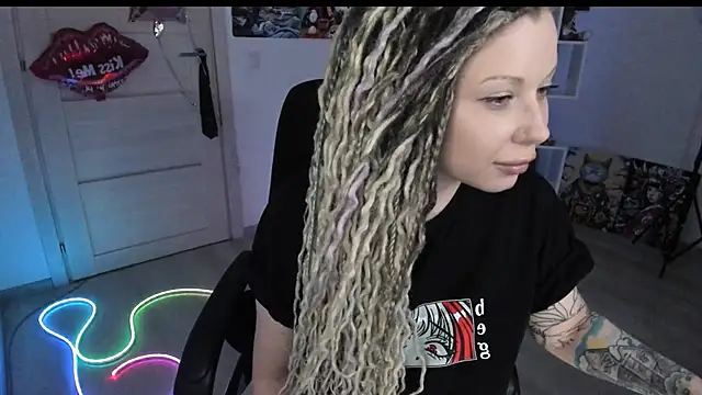 HoneySallyMoore webcam