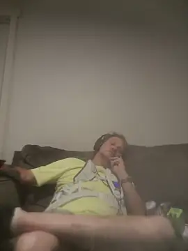 yourMasterisBored webcam