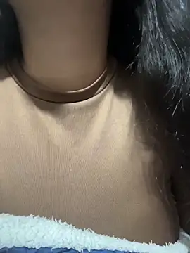 Antonella_Julieta webcam