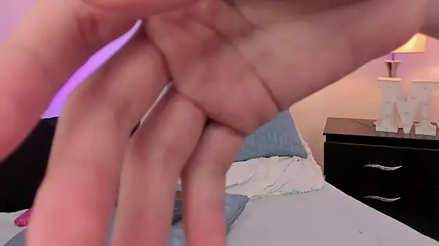 emmabridgerton webcam