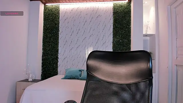 alicee_broownn - Alicee_Broownn's free webcam - UK Sex Cams