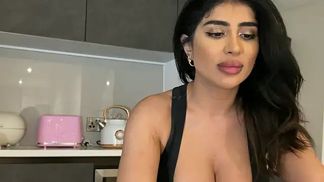 ArabicBarbie webcam