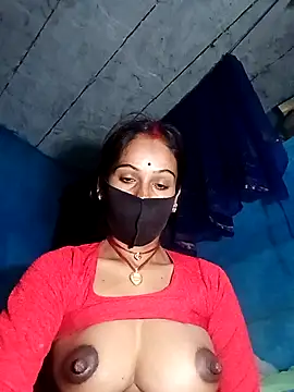 Nandani-758 webcam