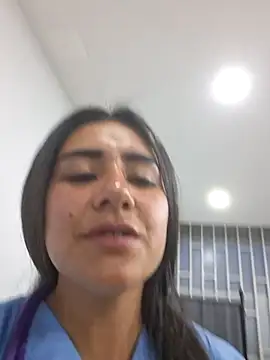 CAROLINE__07 Live Webcam on Stripchat