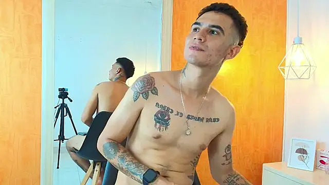 Irina_and_Max webcam