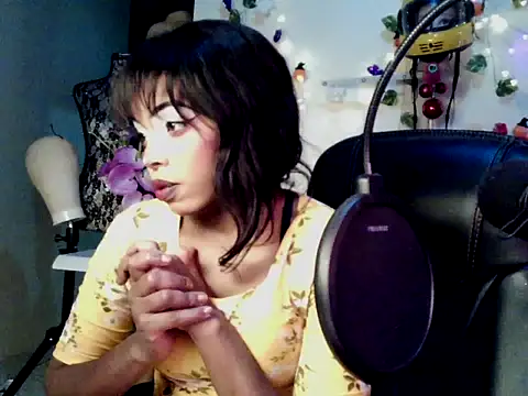 anaconda2350 - Anaconda2350's free webcam - UK Sex Cams