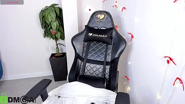 Jennifer_Wadee webcam