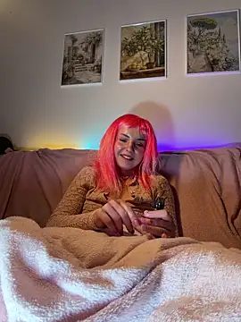 pussypiercingslut webcam