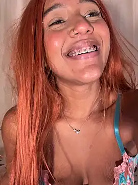 kaiisa_ (F young) - Show pussy-Bucetinha bem perto