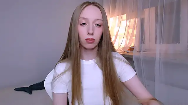 Luna_insniity webcam