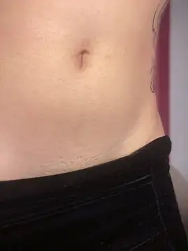 Webcam Model (PrettyAmber)  is live.Free join now!