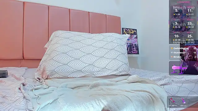 NahomiWalker_ webcam