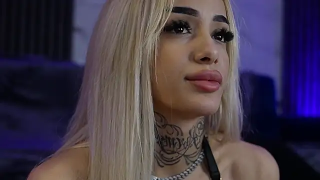 blondie_muller webcam