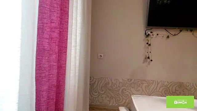 OlivaArashiro webcam