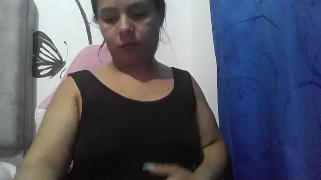 charis_21 - Charis_21's free webcam - UK Sex Cams