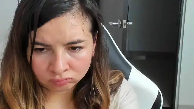 __Emma__11__Lecat_ webcam