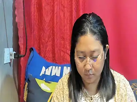 PINAYSUNSHINE38 webcam
