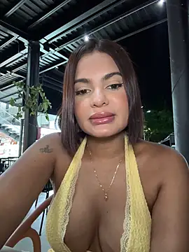 Irina_Velvett webcam