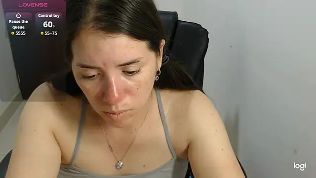 spicey_latina webcam