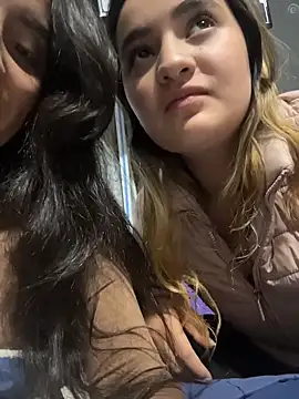 Antonella_Julieta webcam