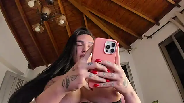 IsaFontanna live sex cam