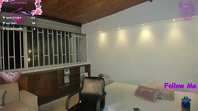 victoria_mooree webcam