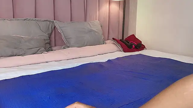 HallyBans live sex cam