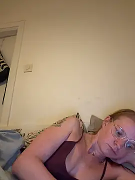 jannis1992 - Jannis1992's free webcam - UK Sex Cams