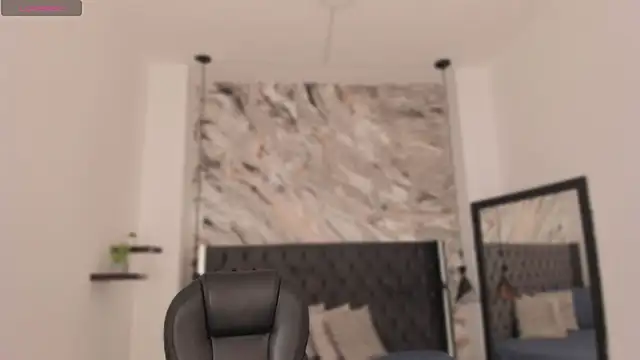 renee_shelby_ webcam