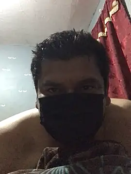 InstantPigweed webcam