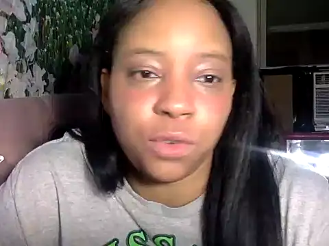 Fetishjoiqueen webcam