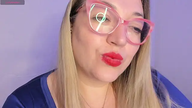 Naty_Mature_ live sex cam