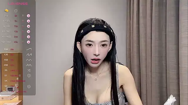 美女kiki-12在线直播