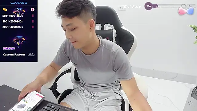 Naughty___asian live sex cam