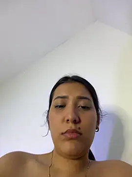 IsabellaJoness_ - Live Cam