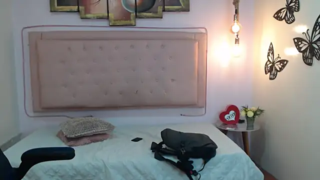 AmethystShadow17 webcam