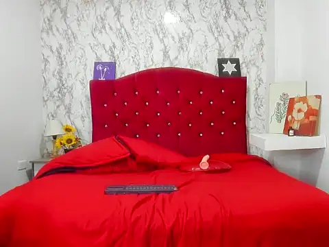 Alejandra_and_James_ webcam