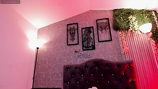 lana_gill1 - Lana_gill1's free webcam - UK Sex Cams