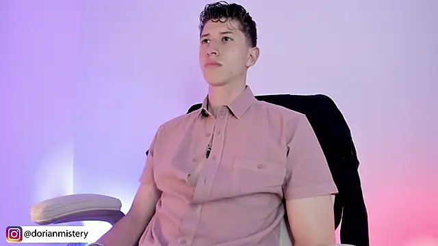 Dorianmistery2322_ webcam