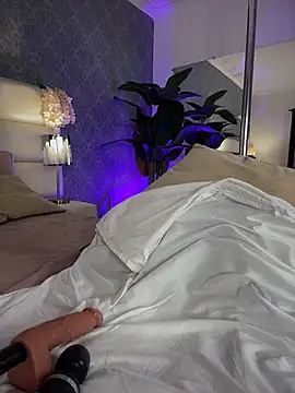 Celeste_Amber webcam