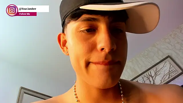 Lander_Cruz's live cam