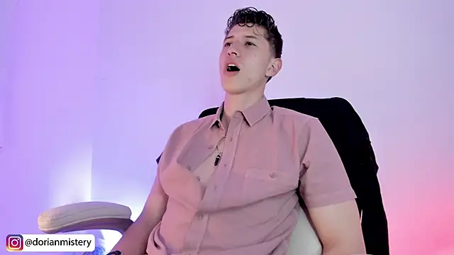 Dorianmistery2322_ webcam