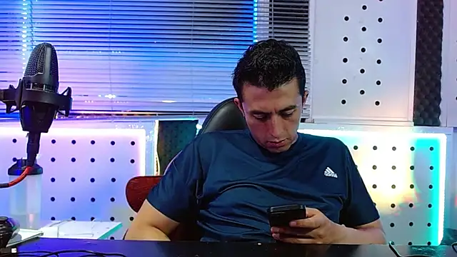 godofcumxxx - Godofcumxxx's free webcam - UK Sex Cams