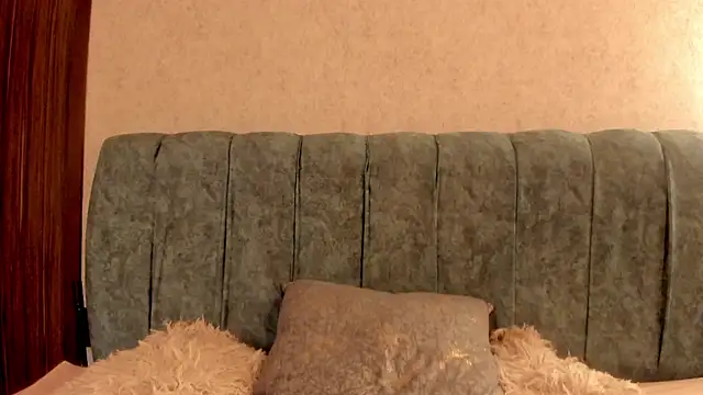 Aleera_Walton webcam