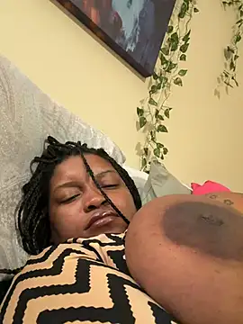 thedarkenchantress - Thedarkenchantress's free webcam - UK Sex Cams